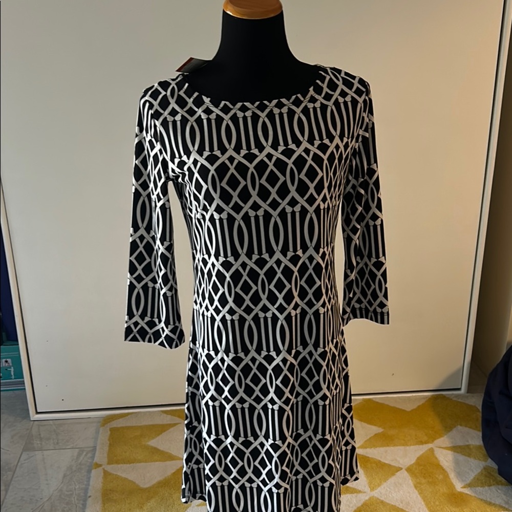 Black and White Geometric Pattern Dress